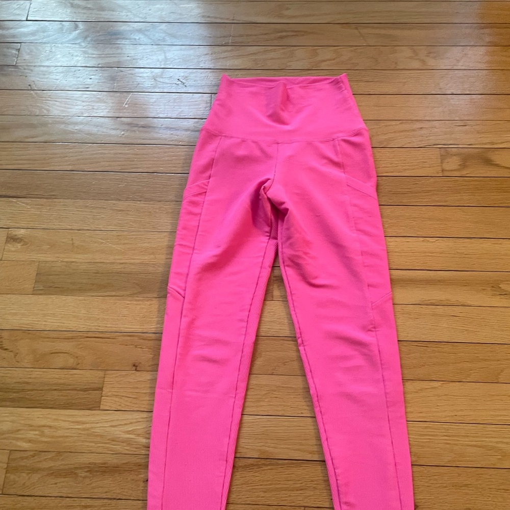 Beach Riot leggings